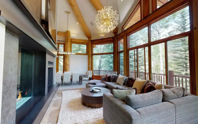 6 Bedrooms Luxury Platinum Residence