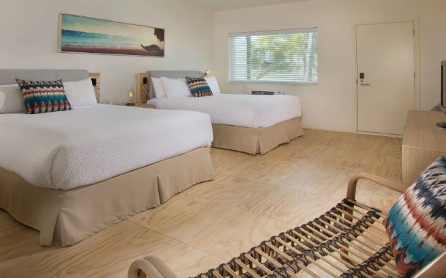 Accessible Poolside Double room