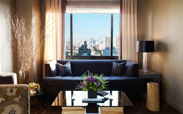 1 Bedroom Deluxe Double Suite