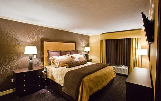 2 Bedrooms The Da Vinci Suite