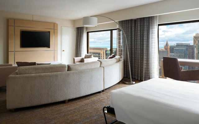 Entertainment Double Suite