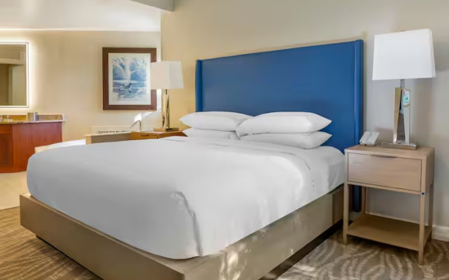 1 Bedroom Hearing Accessible Double Suite