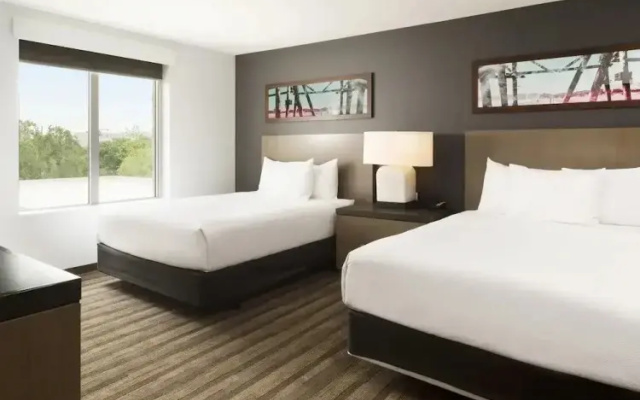 1 Bedroom Quadruple Suite