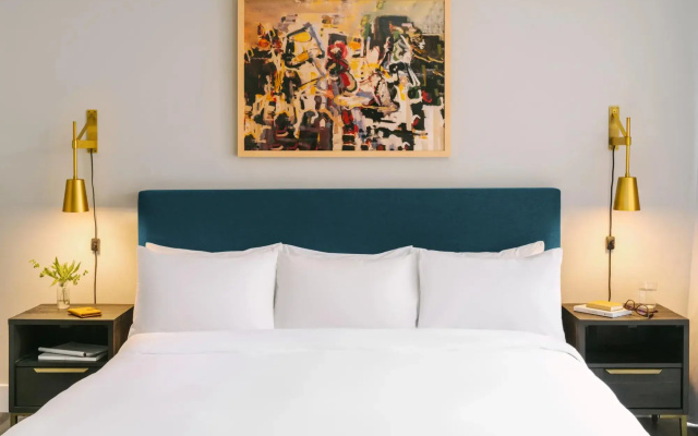 Plus Double King Suite