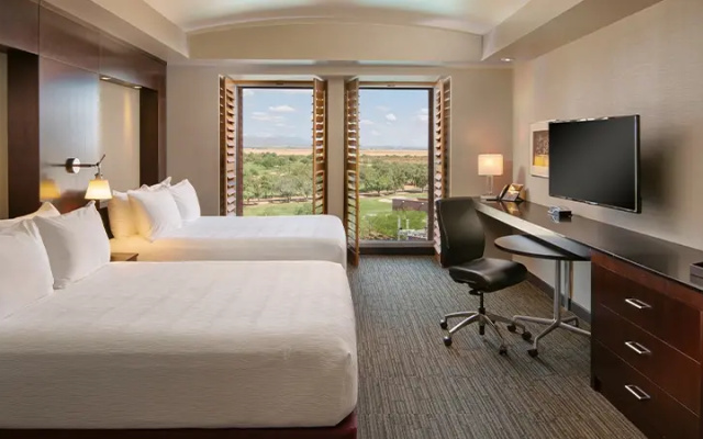 East Twin Deluxe Guest Room