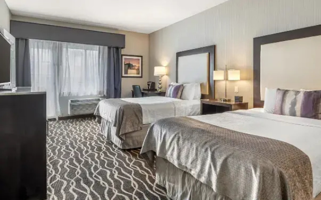 Quadruple room