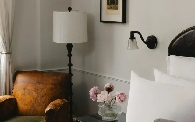 Medium Double room