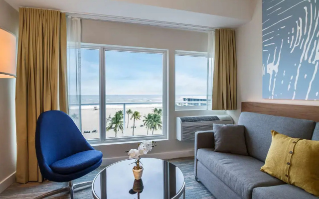 Double Junior Suite with ocean view