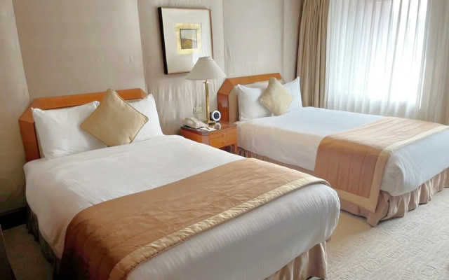 Executive No. 5 Suite