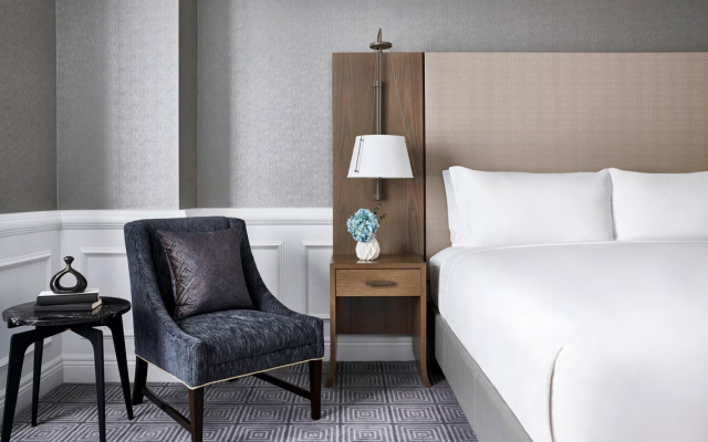 1 Bedroom Presidential Double Suite with balcony