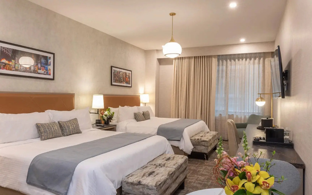 Deluxe Quadruple Junior Suite