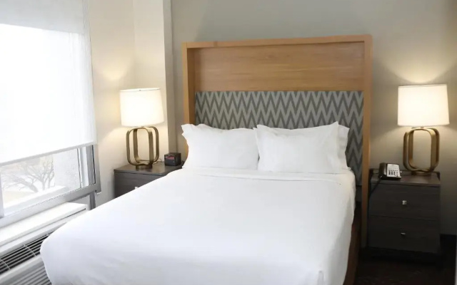 1 Bedroom Double Suite