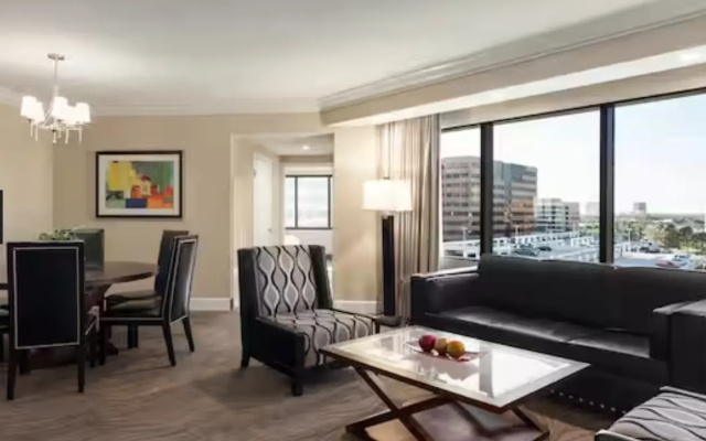 3 room Suite NON SMOKING