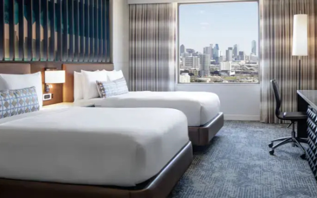 Club Twin room
