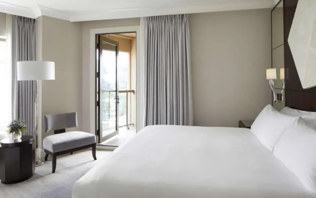 Astoria Suite