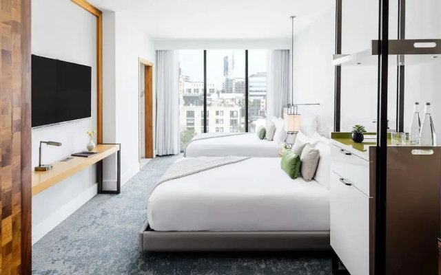 Silver Twin room