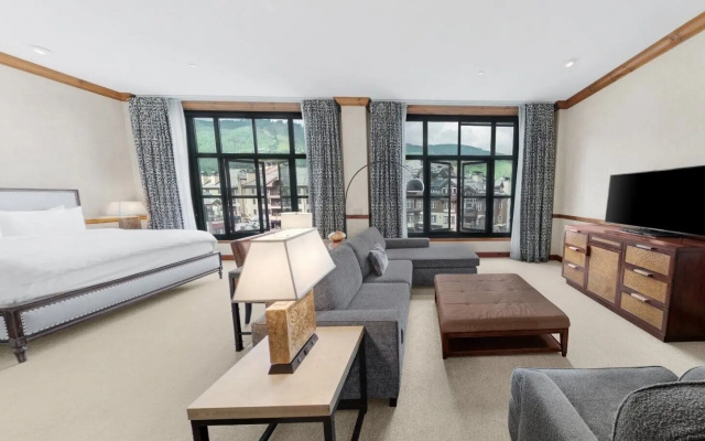 Mount Lincoln Double Suite
