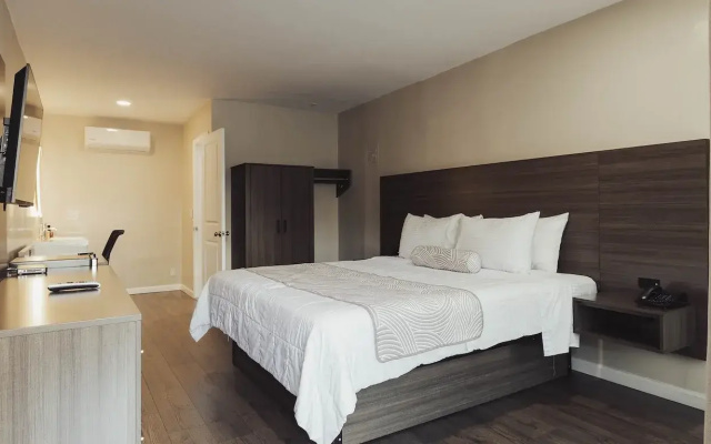 Signature room