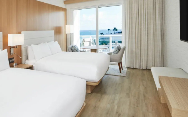 Room with balcony and with ocean view
