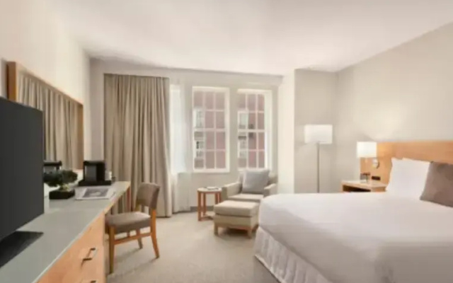 Classic Double room with balcony and with partial ocean view