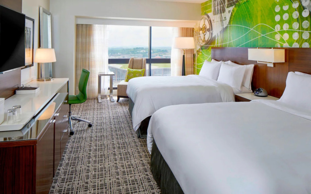 Guest room with city view