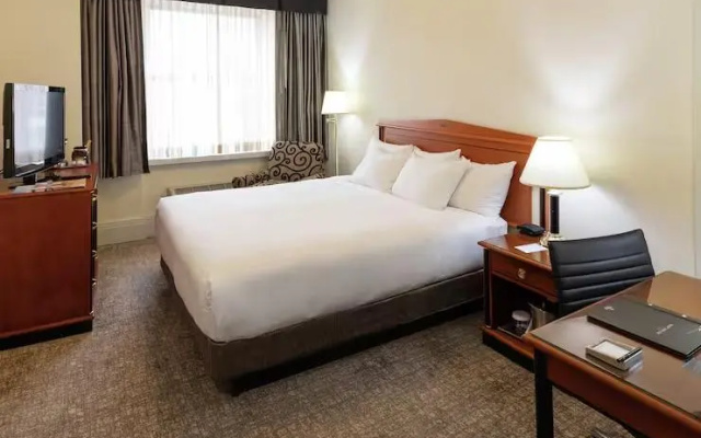 Mobility and hearing accessible  room