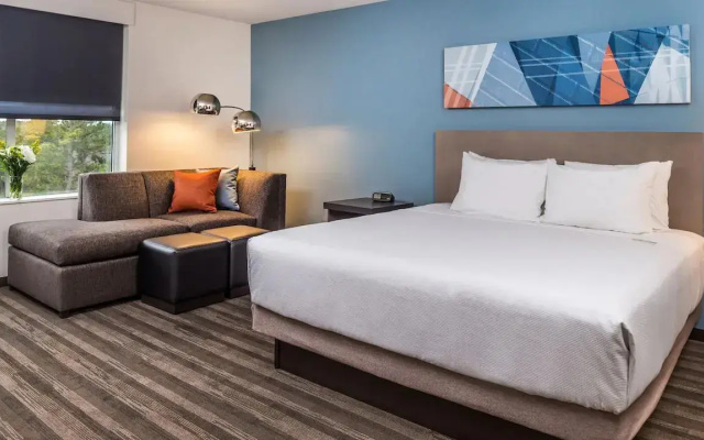 Den Double room