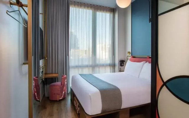 Double room with view