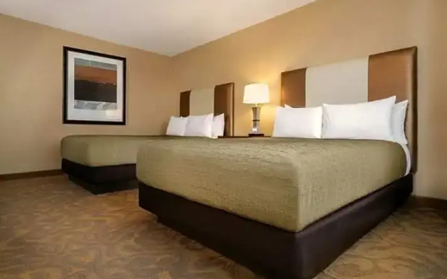 Casino Tower Twin room