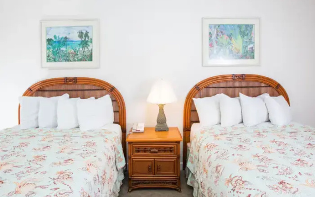 ADA Accessible Guest Room with pool view