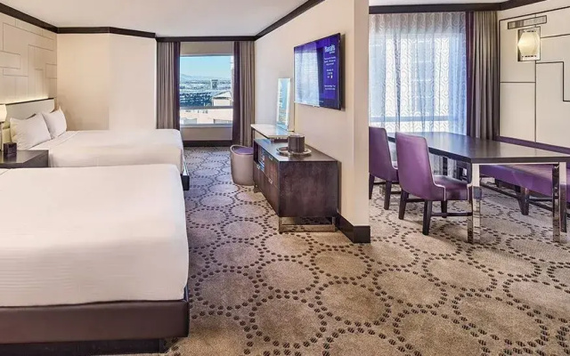 Valley Tower Twin Studio Room