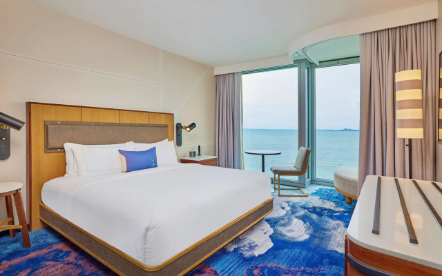 Accessible room with water view