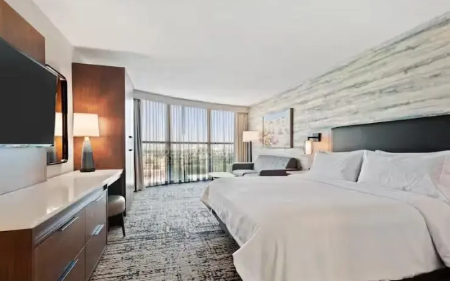 2 rooms Larger Double Suite