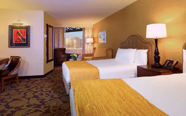 Strip View Twin room