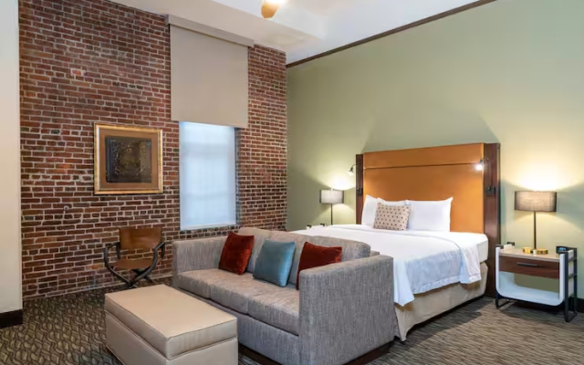 Double Studio Suite