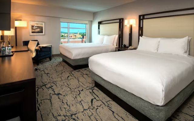 Quadruple room with mountain view