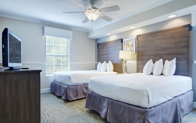 2 Bedrooms Accessible Condo