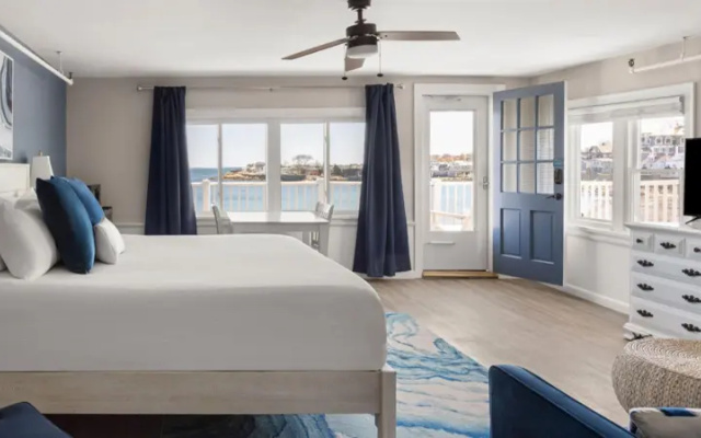 Deluxe Double room with ocean view
