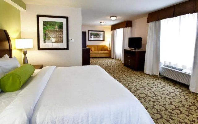 1 Bedroom Corner Double Suite