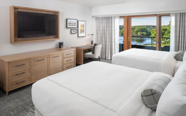 Superior Quadruple room