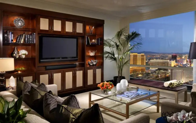 1 Bedroom Penthouse Double Suite