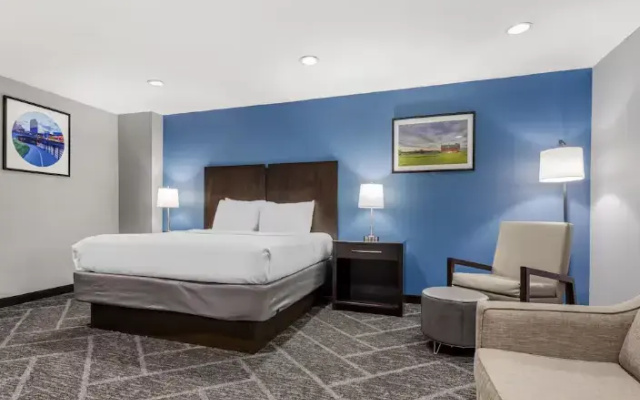 Double room with pool view