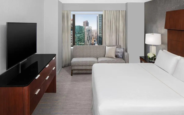 1 Bedroom Empire Double Suite