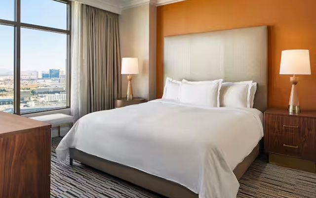 3 Bedrooms Premier Suite