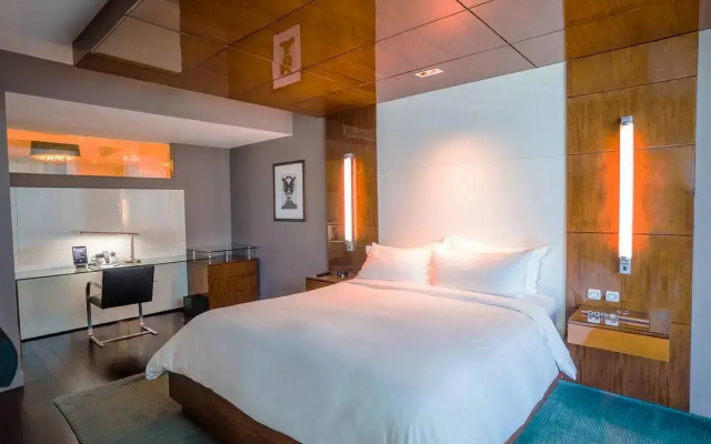 1 Bedroom Double Matisse Junior Suite with city view
