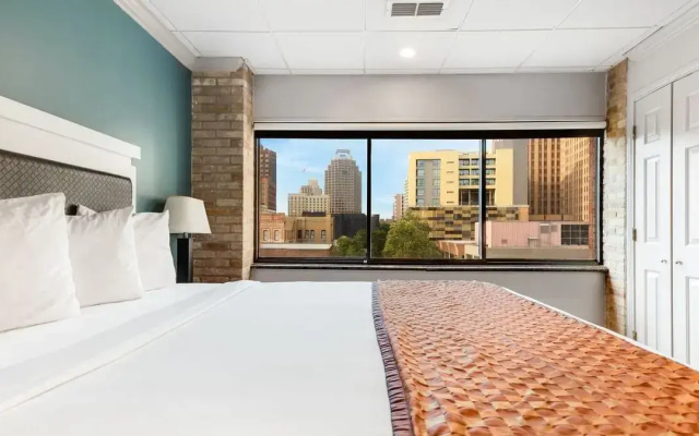Presidential Double Suite