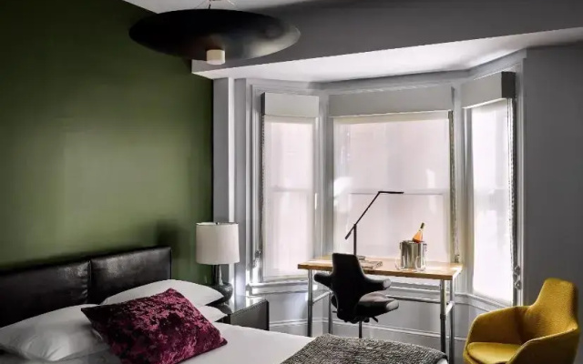 Deluxe Accessible Double room
