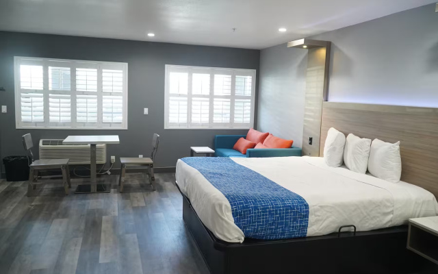 Double Suite