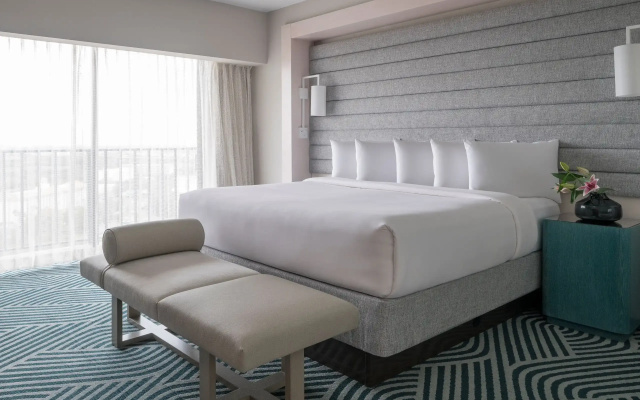 Bi-level Double Suite