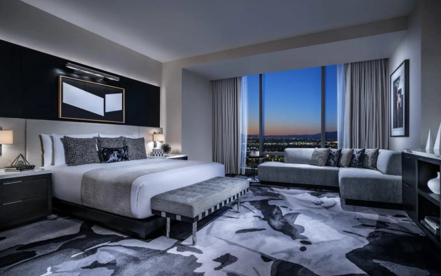 Make Good Choice Double Suite